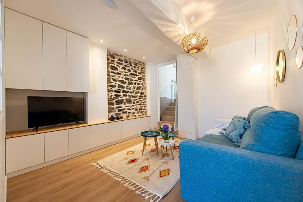Le Cocoon - Appartement Dans Maison Du Xviieme Siecle Фужер Екстер'єр фото